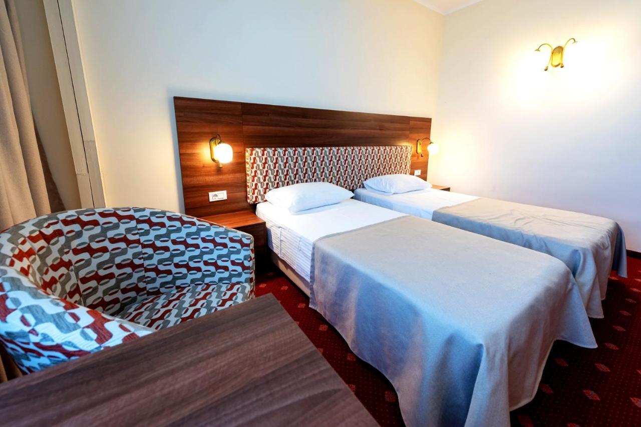 Hotel Minerva Bukarest Eksteriør billede