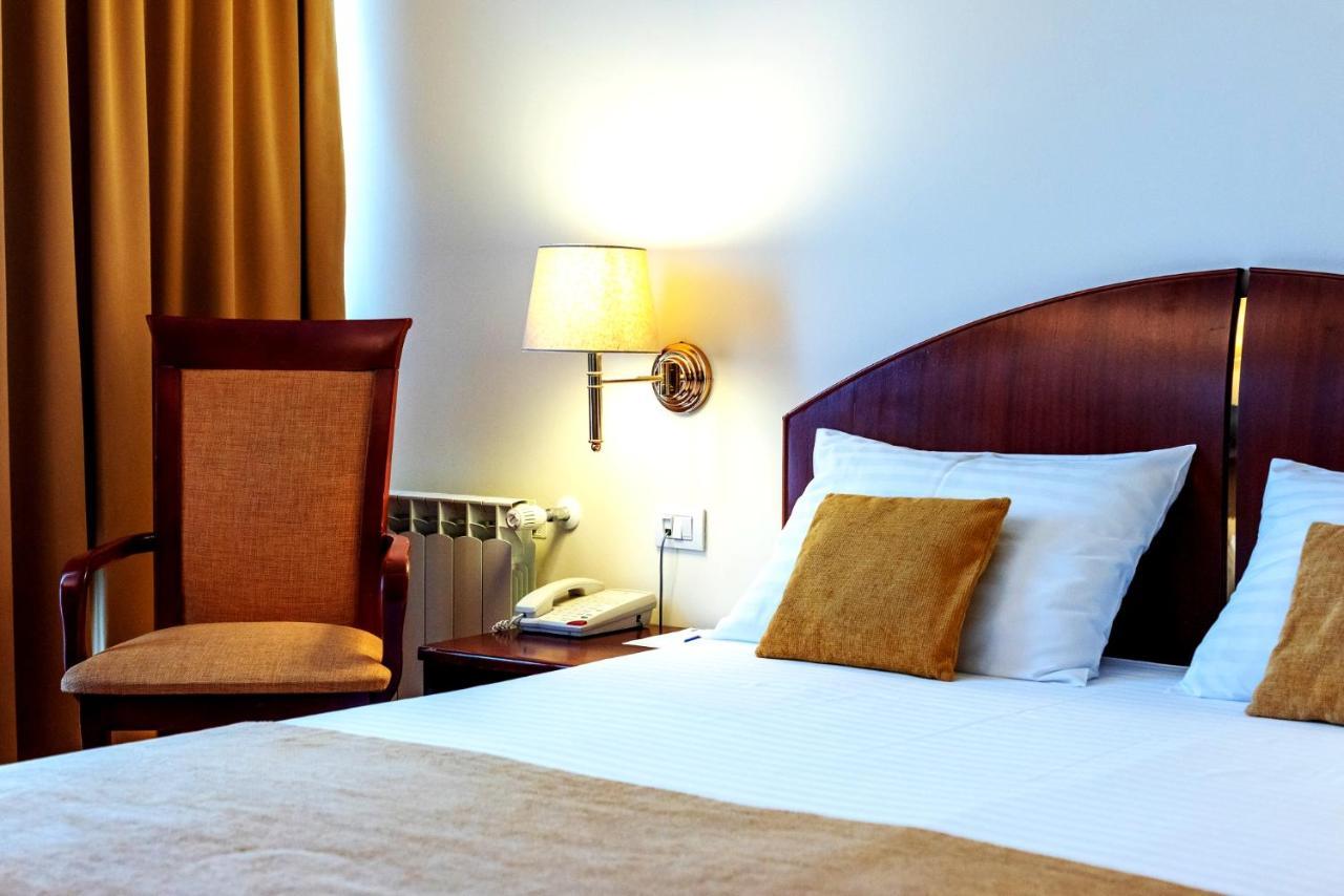 Hotel Minerva Bukarest Eksteriør billede