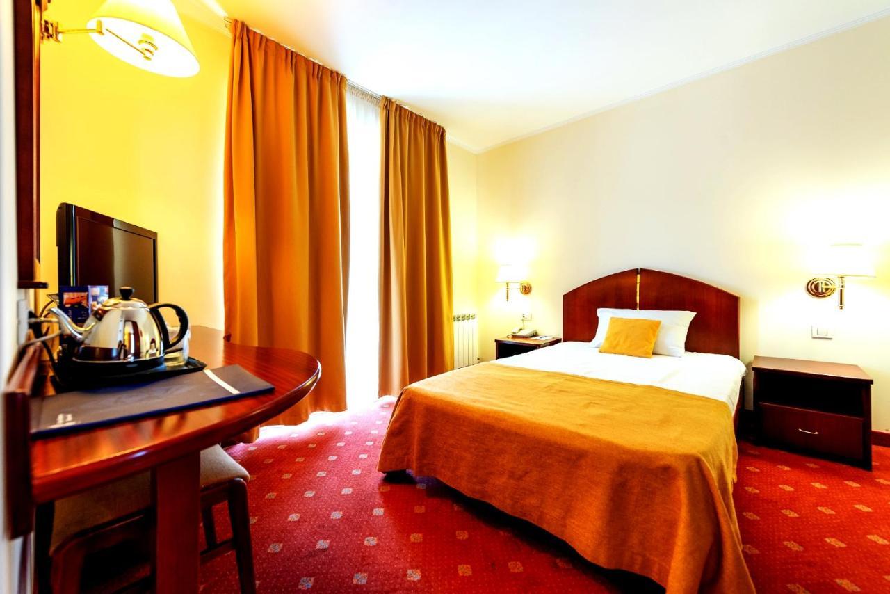 Hotel Minerva Bukarest Eksteriør billede
