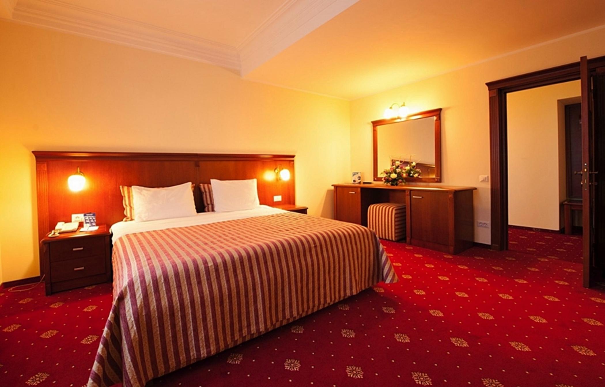 Hotel Minerva Bukarest Eksteriør billede